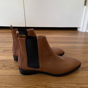 Everlane Brown Leather Chelsea Boot, Size 11